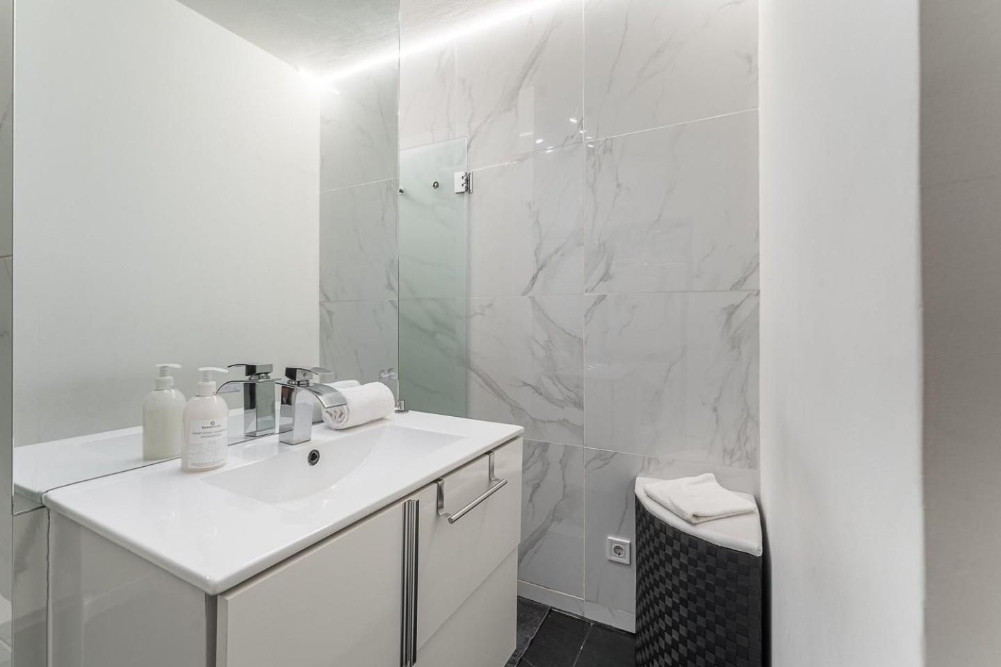 Apartament Guestready - Shades Of Blue With Balcony Porto Zewnętrze zdjęcie
